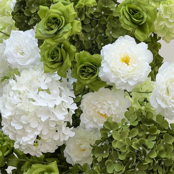 Silk Flower Walls & Runners