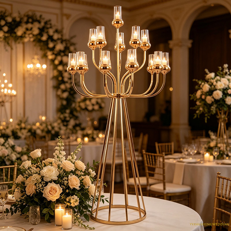 Luxury 13/16 Arms Gold Candlestick Stand for Table Decoration